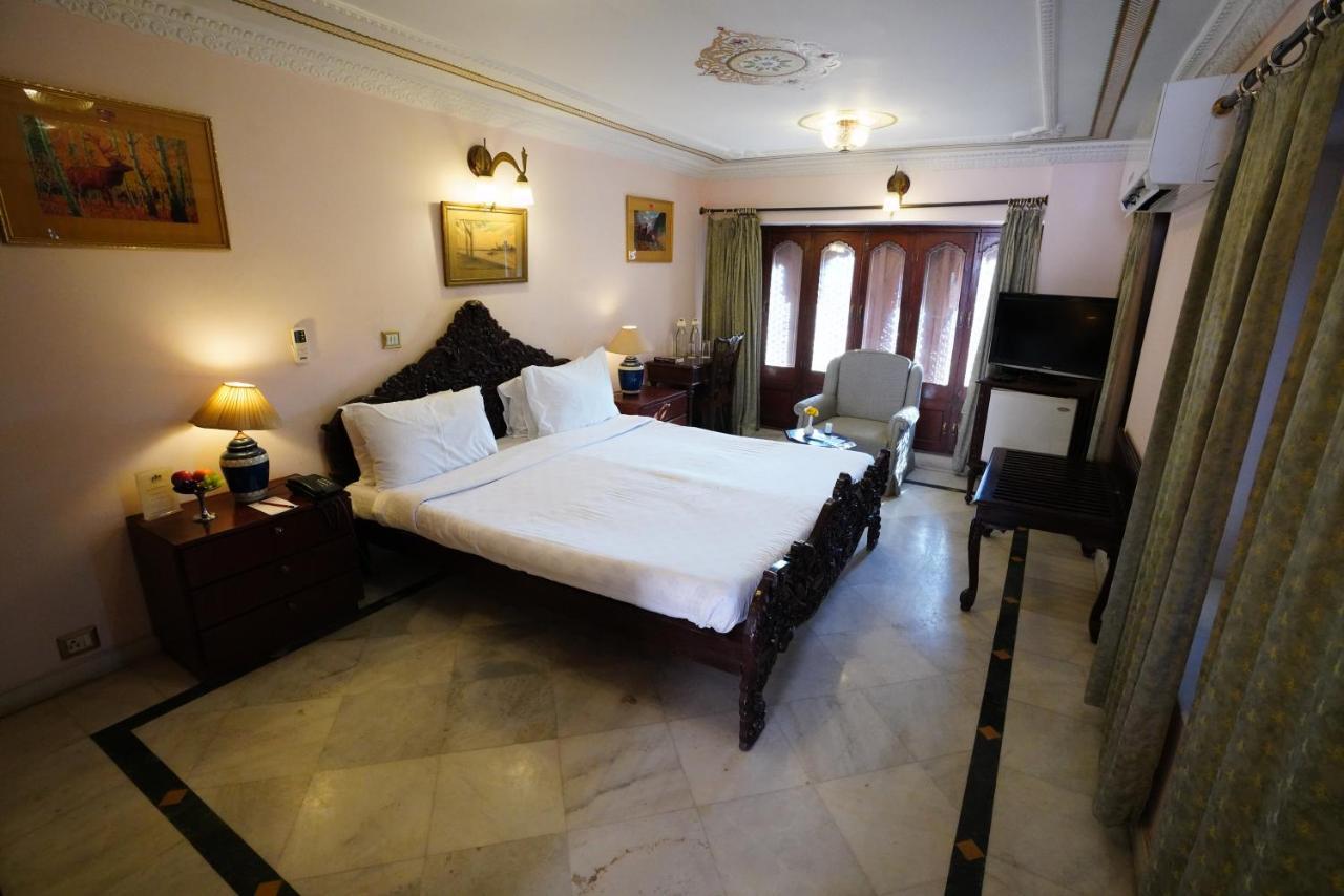 The Laxmi Niwas Palace Bikaner Buitenkant foto
