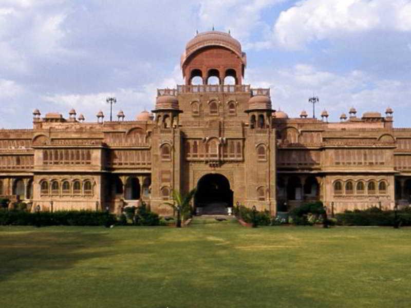 The Laxmi Niwas Palace Bikaner Buitenkant foto